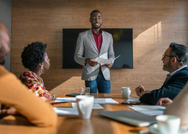 Spain Business Etiquette: Essential Strategies for Success in Spain’s Unique Business Landscape